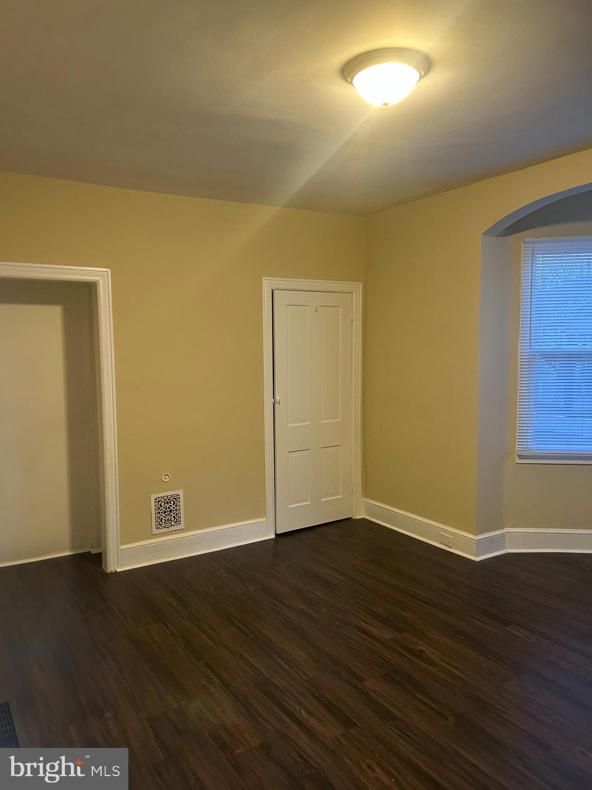 HOLMESBURG - Residential