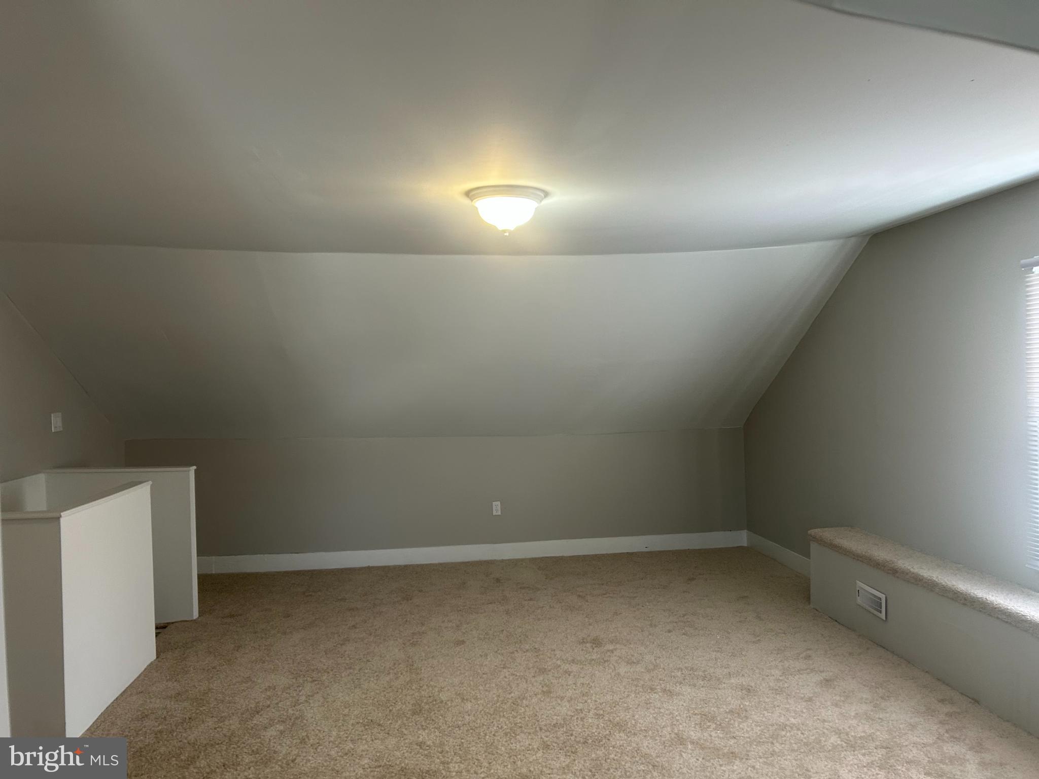 HOLMESBURG - Residential