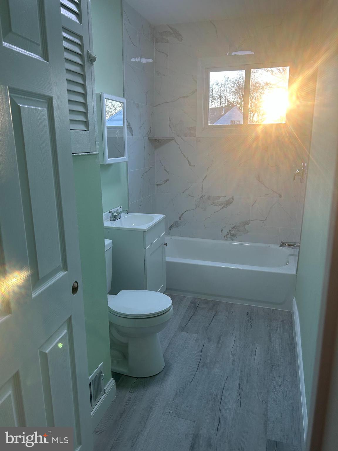 HOLMESBURG - Residential