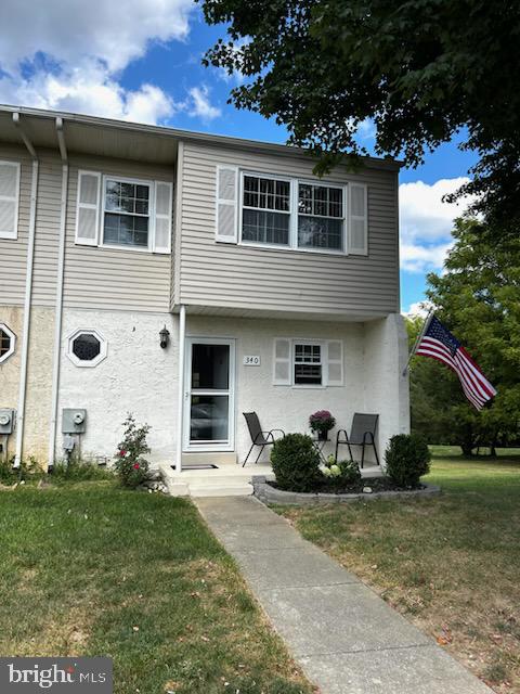340 CARLYN COURT