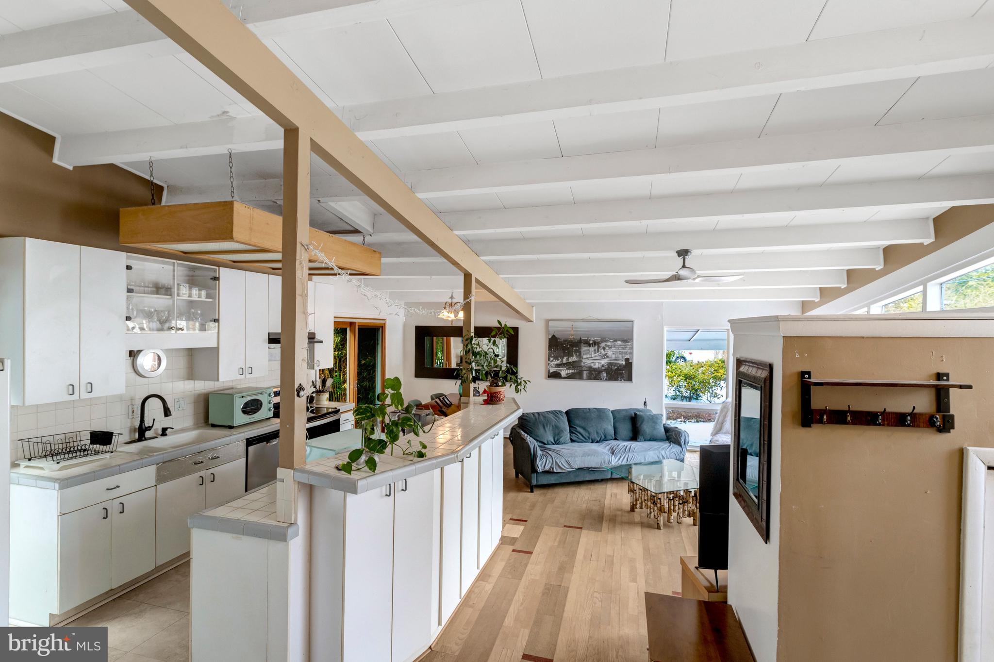 POTOMAC VALLEY - Residential