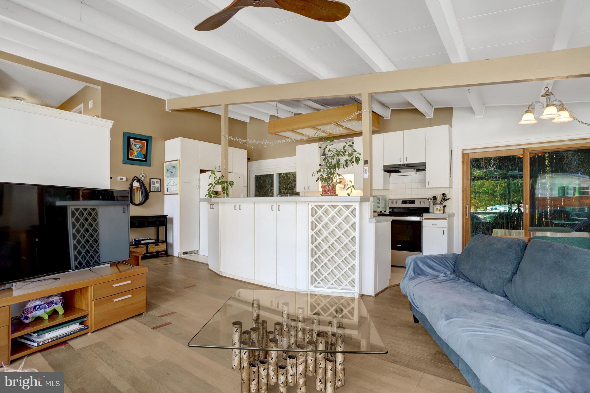 POTOMAC VALLEY - Residential