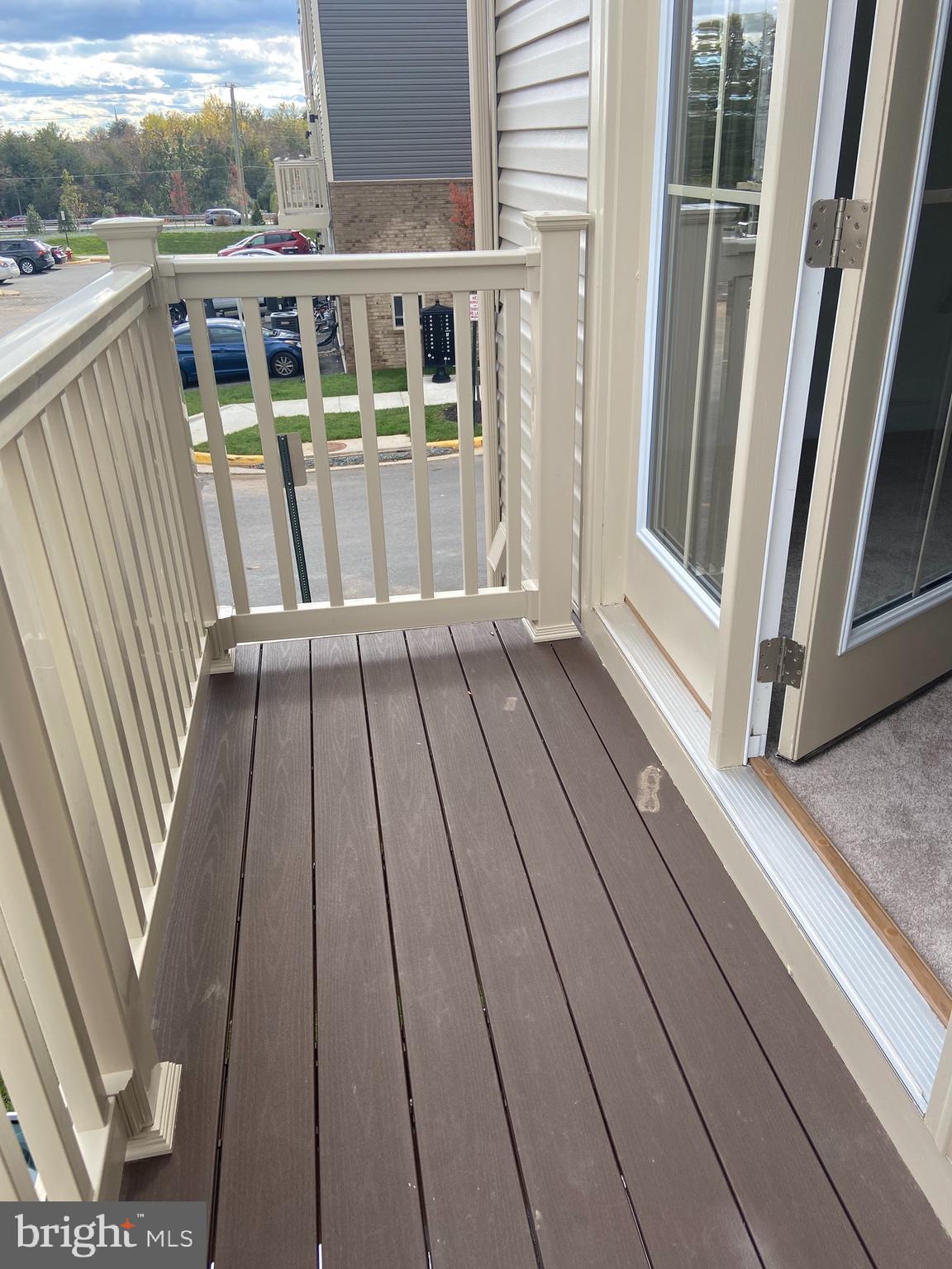 ARCOLA TOWN CENTER CONDO - Residential Lease