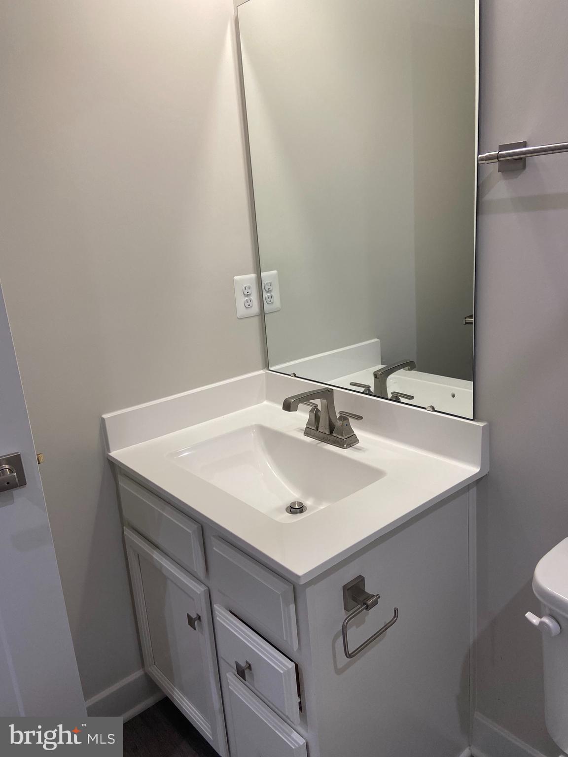 ARCOLA TOWN CENTER CONDO - Residential Lease