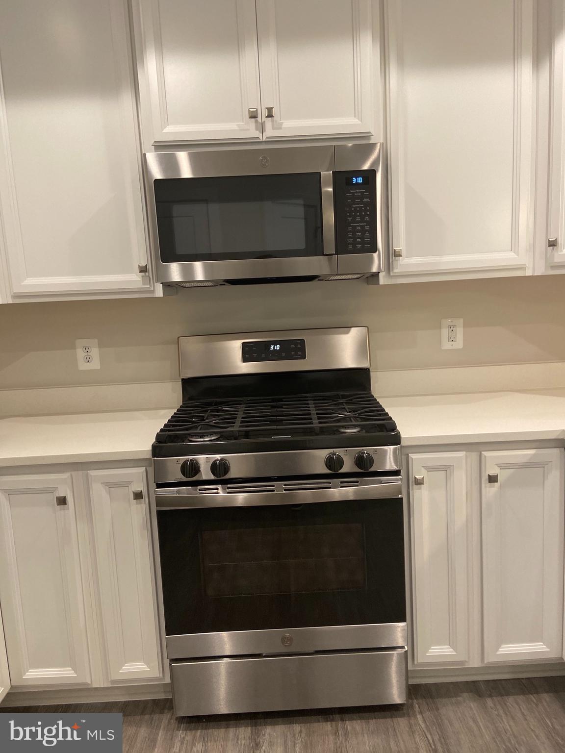 ARCOLA TOWN CENTER CONDO - Residential Lease