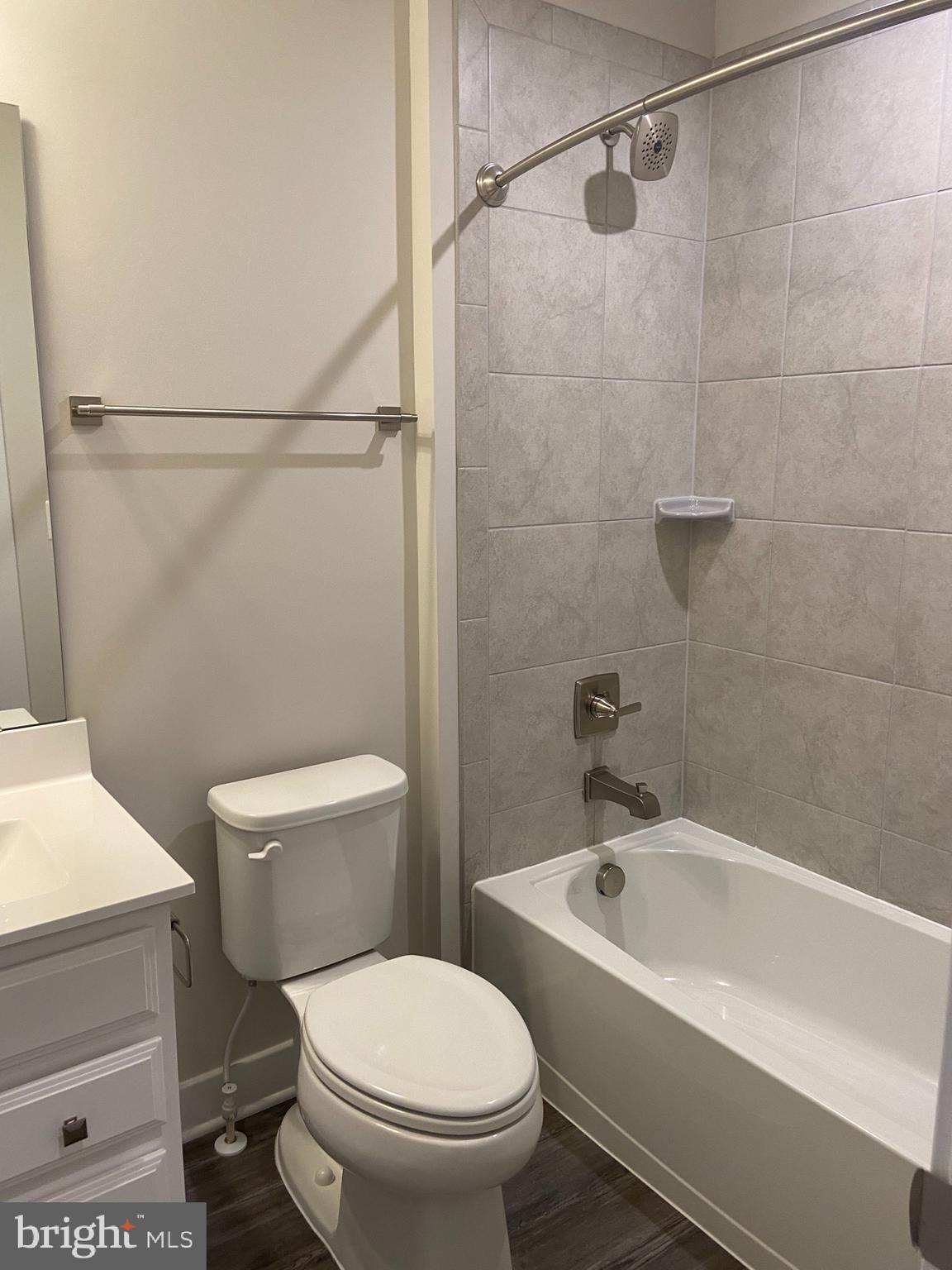 ARCOLA TOWN CENTER CONDO - Residential Lease