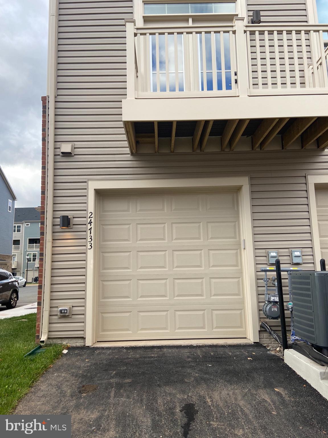 ARCOLA TOWN CENTER CONDO - Residential Lease