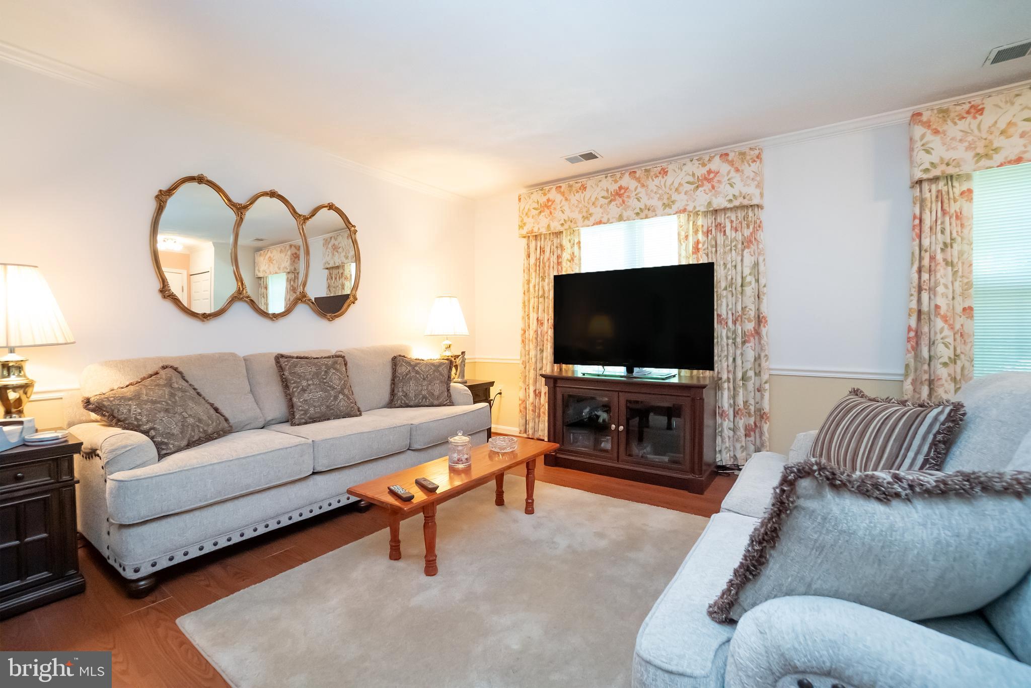 MONTCLAIR - Residential