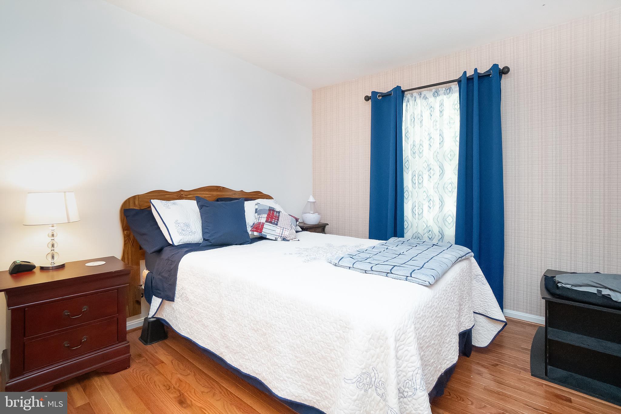 MONTCLAIR - Residential