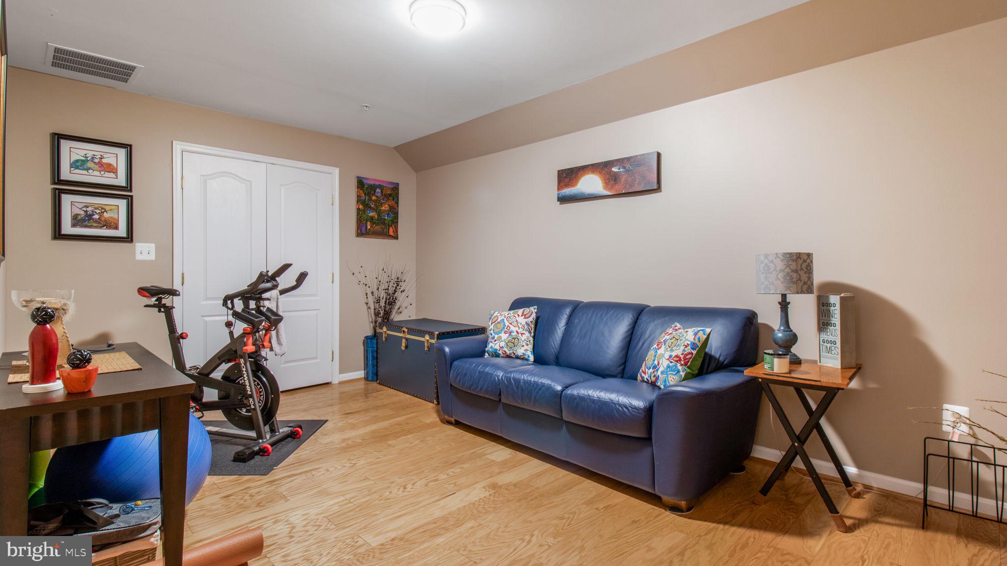 COLLINGTON - Residential