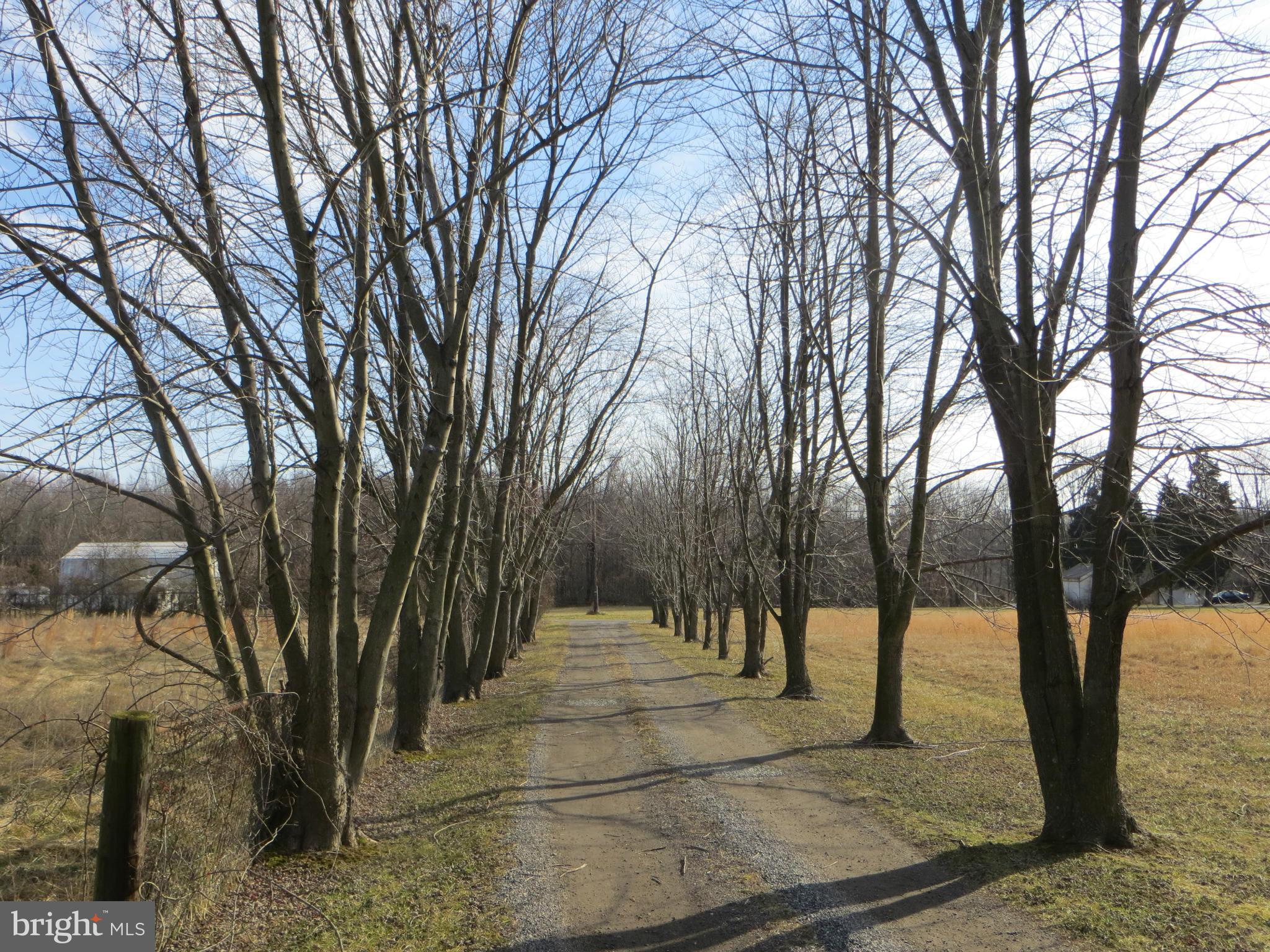 ABERDEEN HILLS - Residential