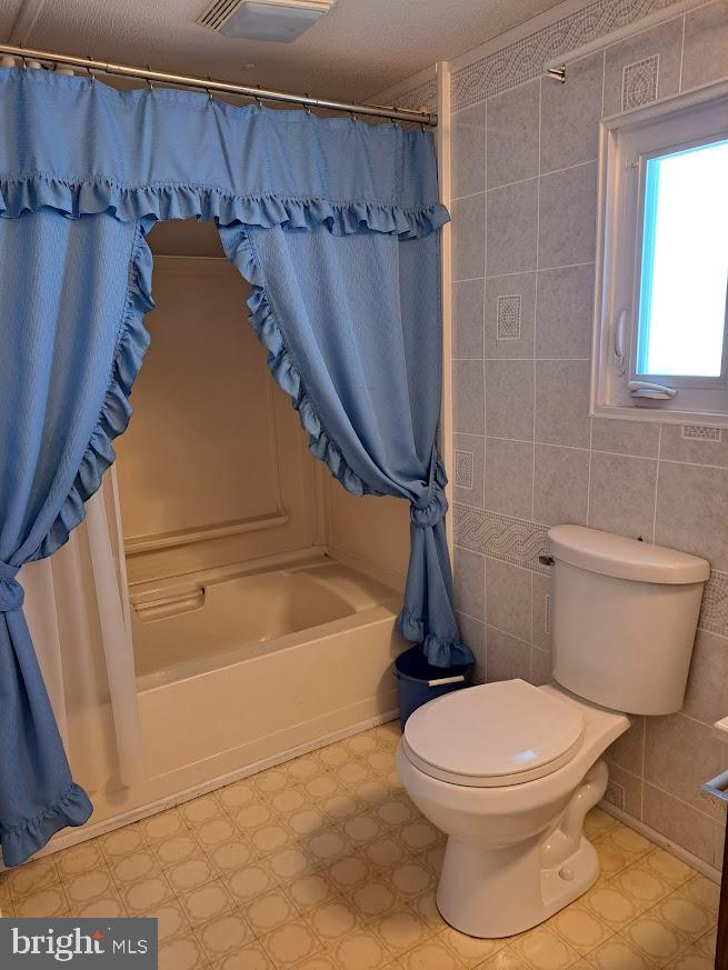 BLUE BELL MOBILE HOME PARK - Residential