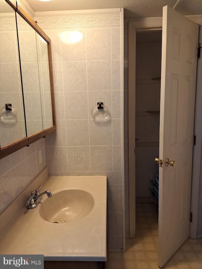 BLUE BELL MOBILE HOME PARK - Residential