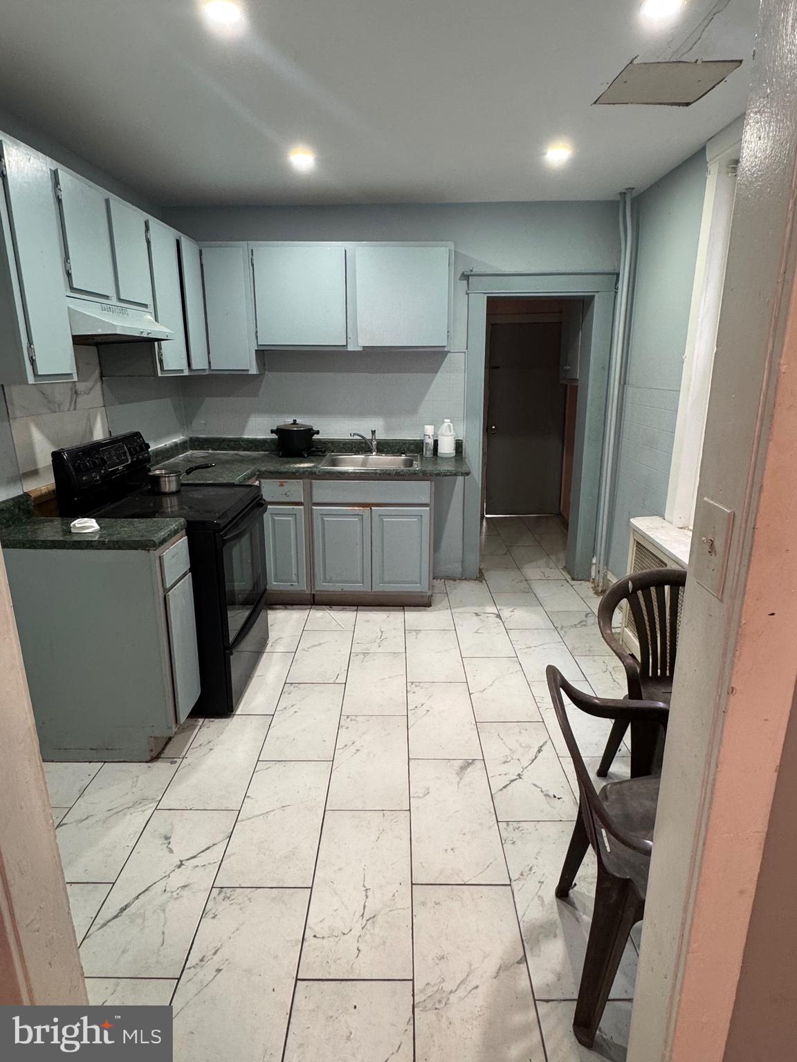 FRANKFORD - Residential