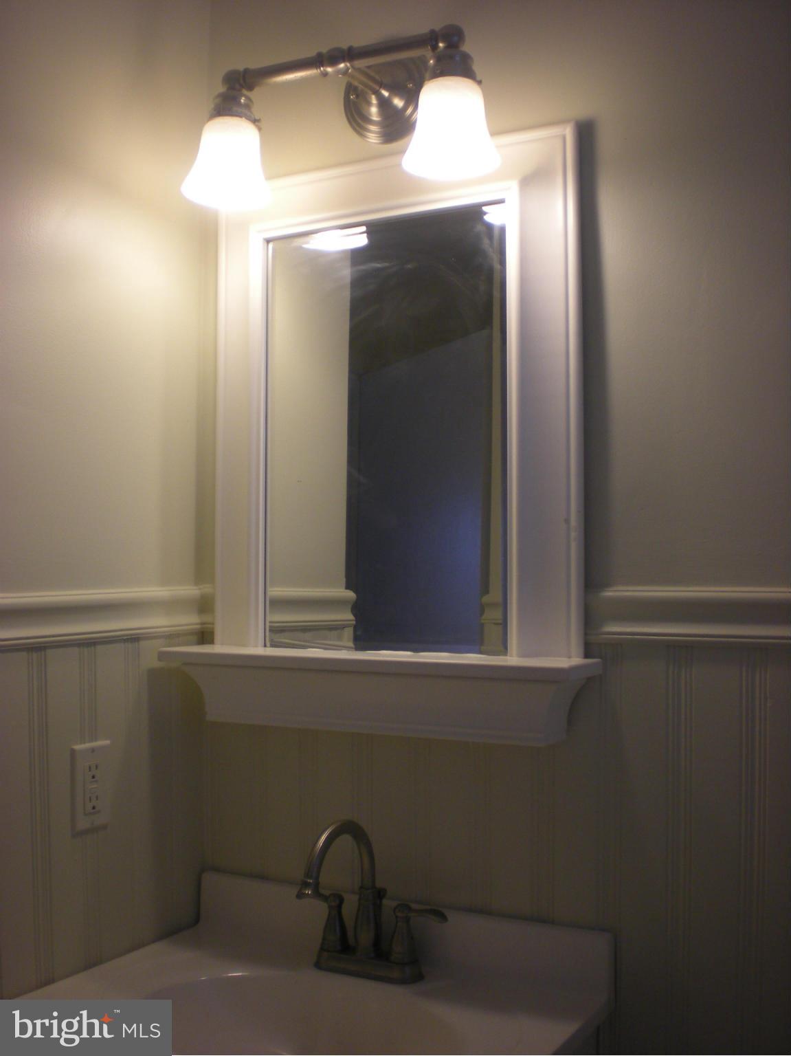 RED OAK HILLS - Residential Lease