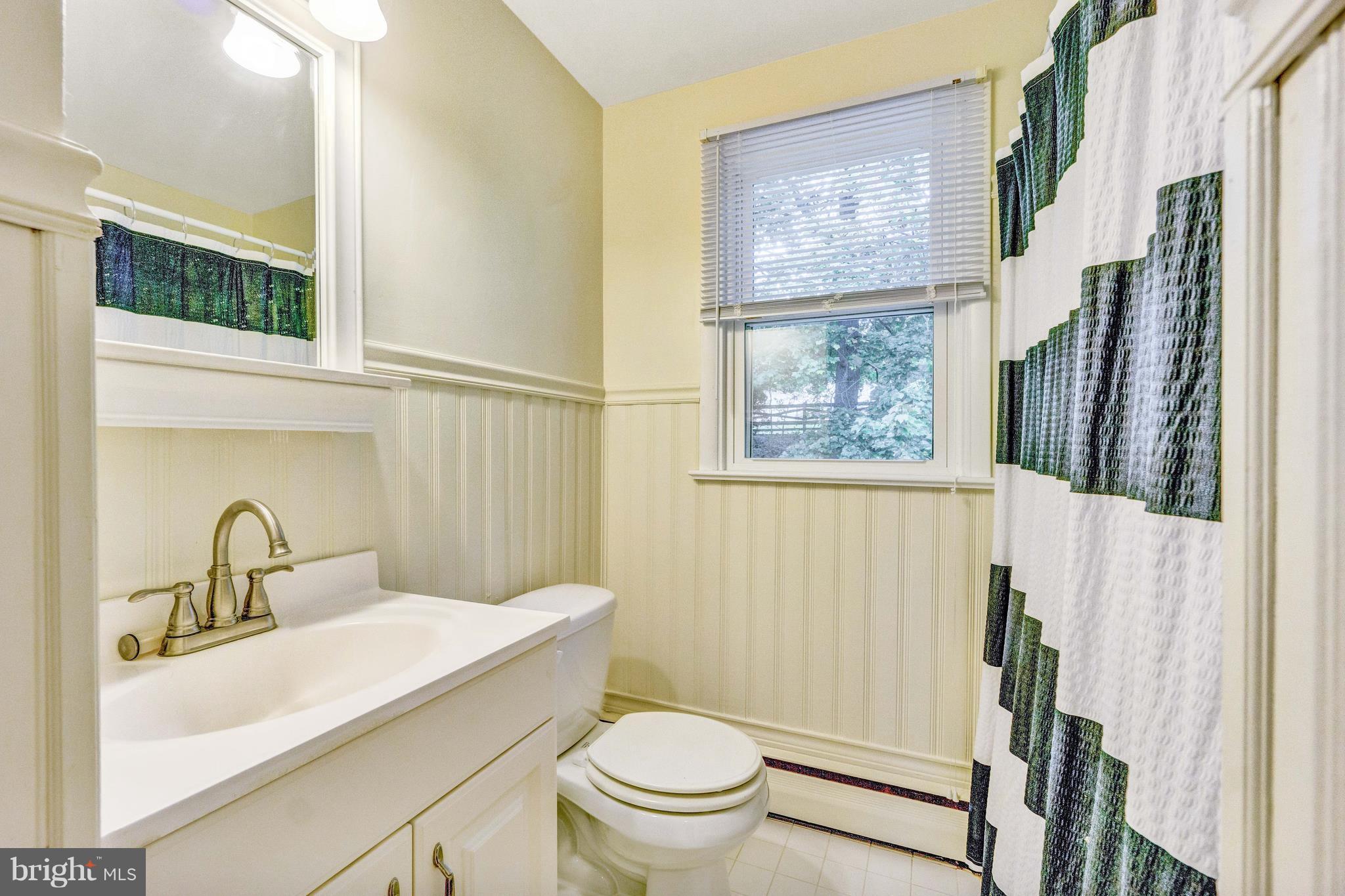 RED OAK HILLS - Residential Lease