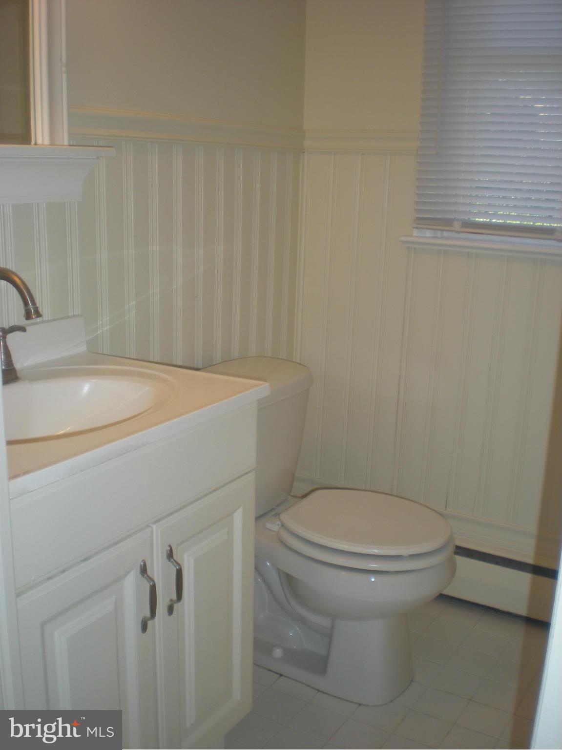 RED OAK HILLS - Residential Lease