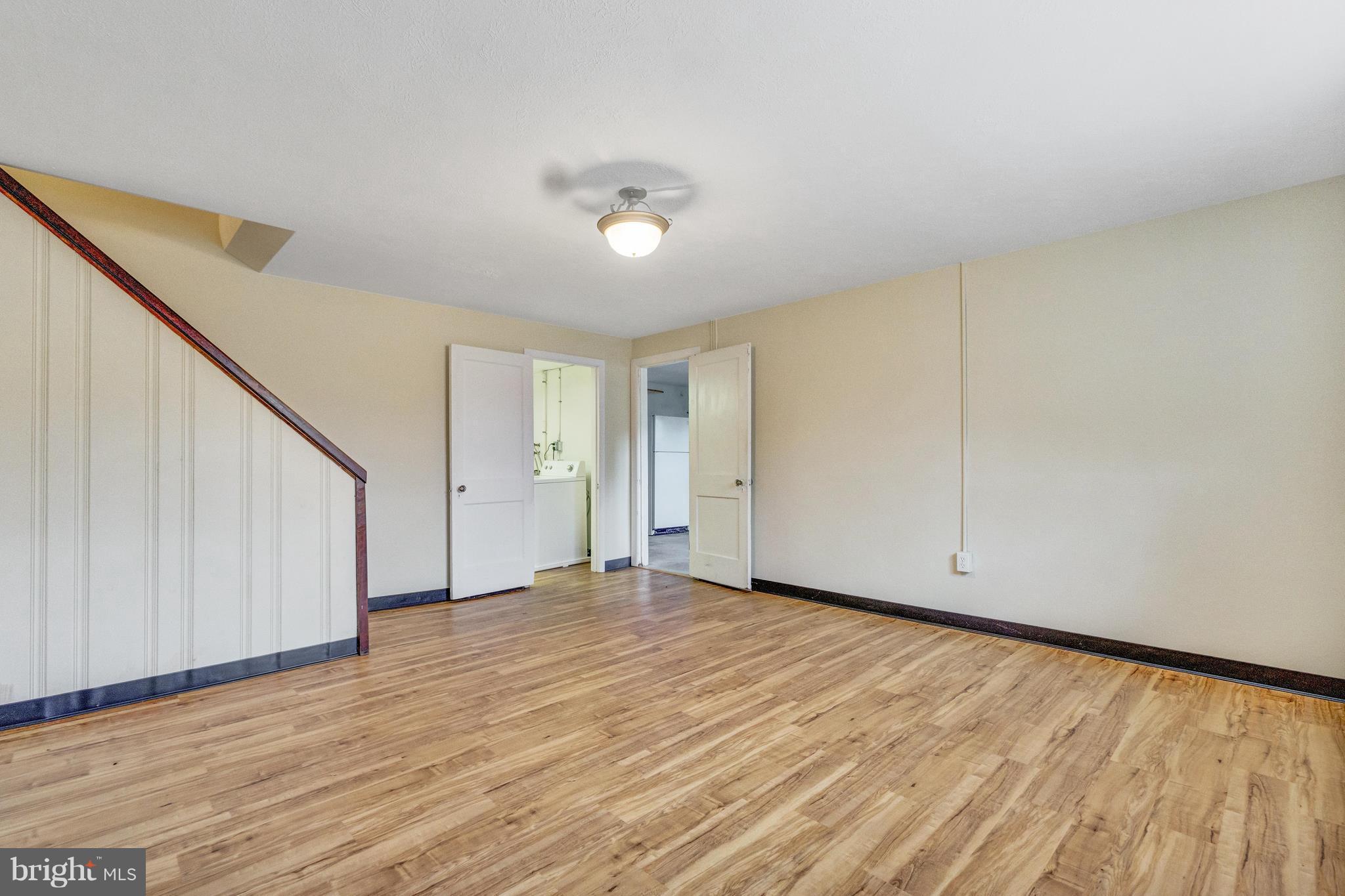 RED OAK HILLS - Residential Lease