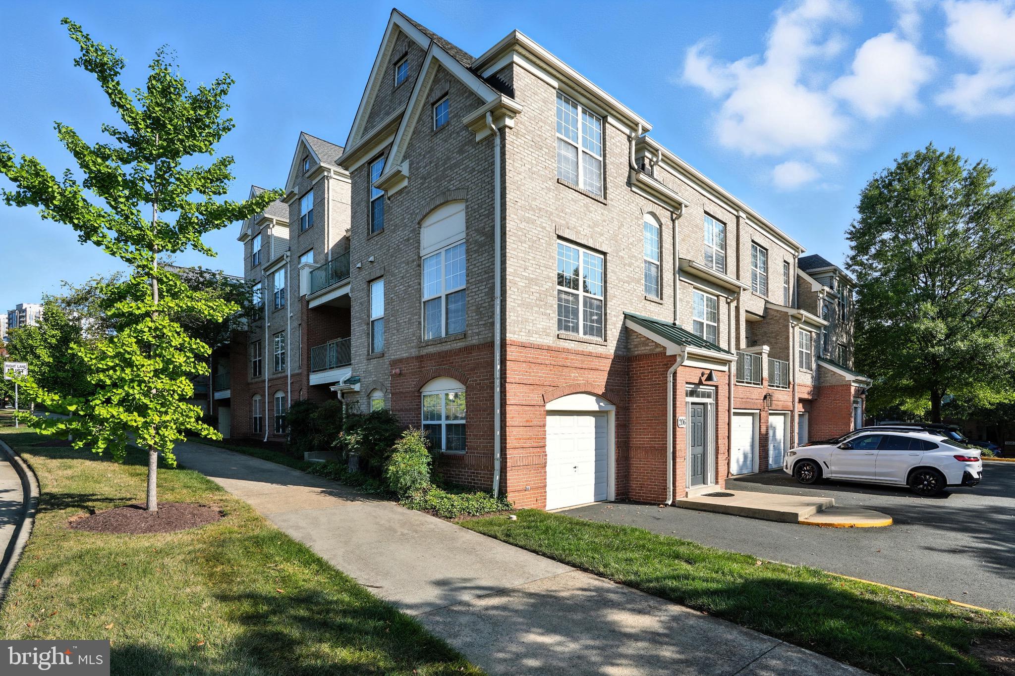 12180 ABINGTON HALL PLACE 206