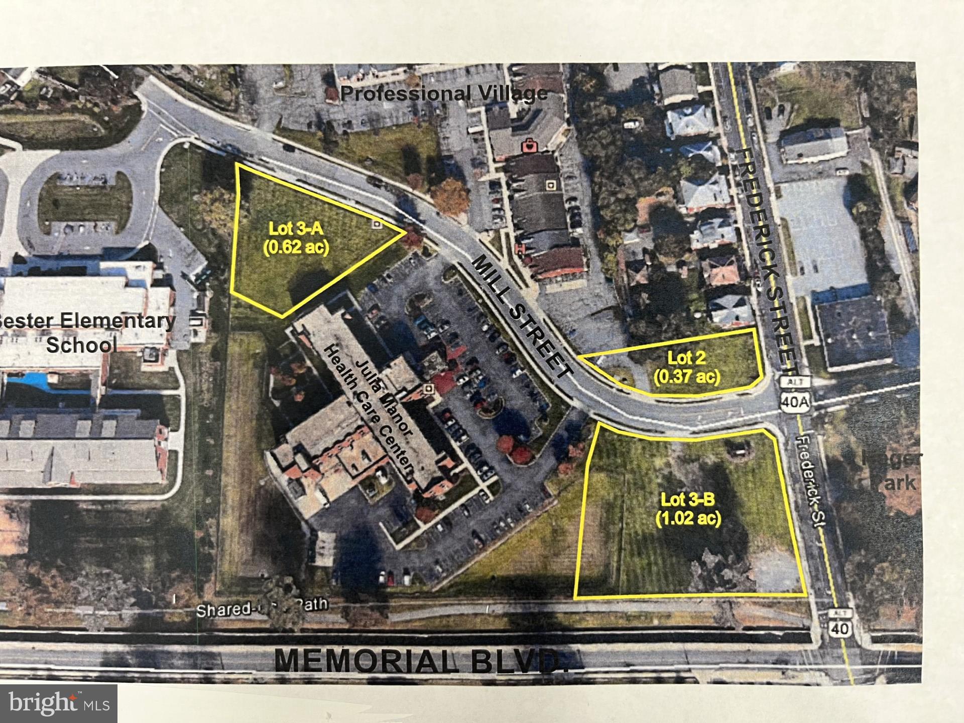 ATTENTION! THERE ARE TWO (2) SEPARATE LOTS INCLUDED IN THIS SALE - LOTS 2 AND 3-B.
GREAT LOCATION WITH ALOT OF MEDICAL OFFICES NEXT DOOR. OWNED BY SAME OWNER FOR MANY YEARS. WOULD MAKE A GREAT LOCATION FOR OFFICES, RETAIL, MEDICAL, URGENT CARE.
PUBLIC WATER AND SEWER AVAILABLE.
A THIRD LOT IS ALSO AVAILABLE IF MORE SPACE IS NEEDED.
CALL FOR DETAILS.
(LOOK FOR SIGNS ON THE LOTS.)