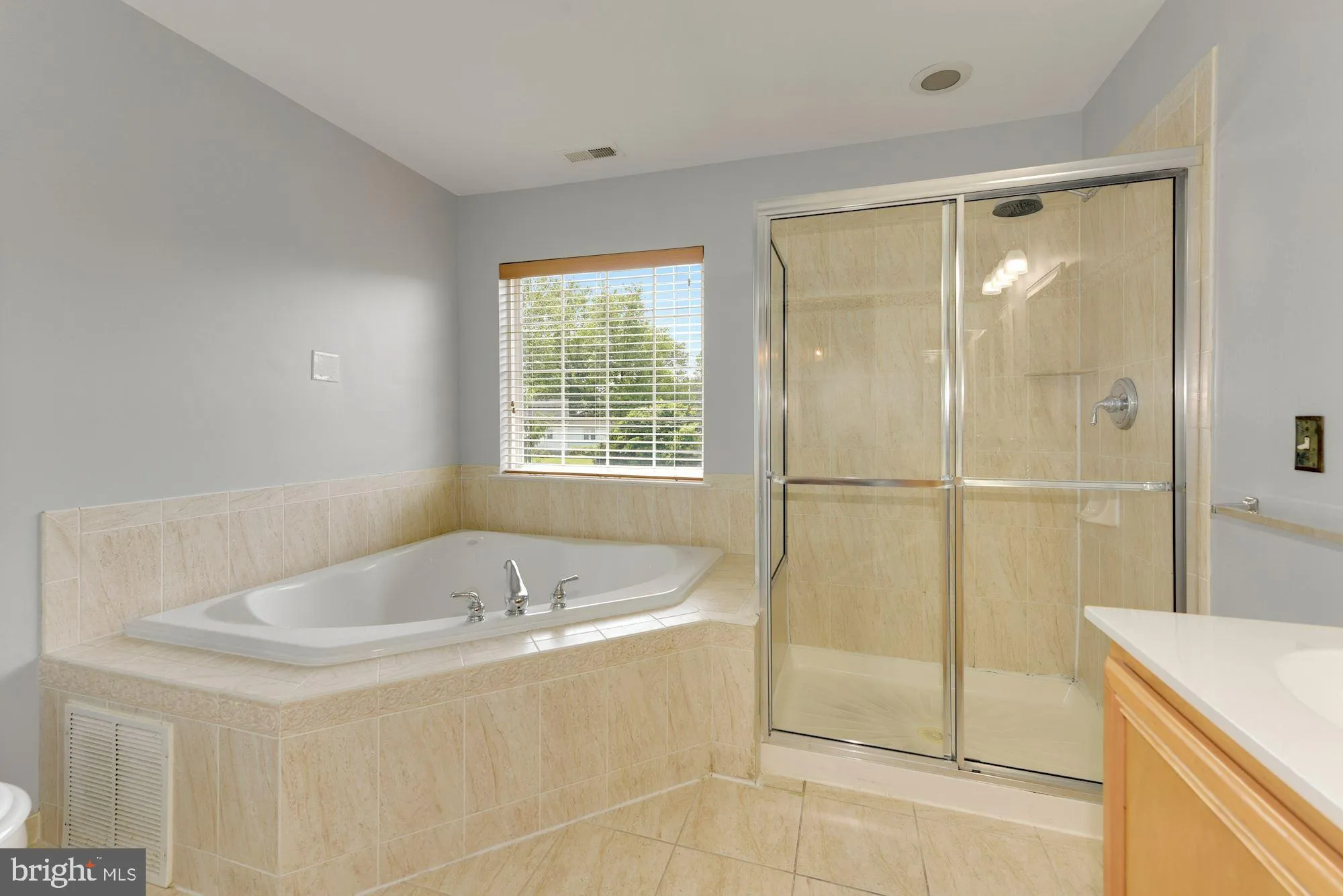 Additional image 53 of 345 Huntington Drive, Delran, NJ 08075