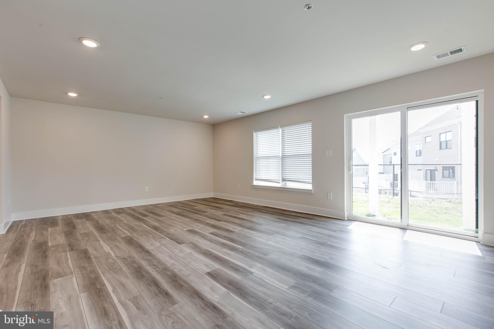 CHAPELGATE - Residential Lease