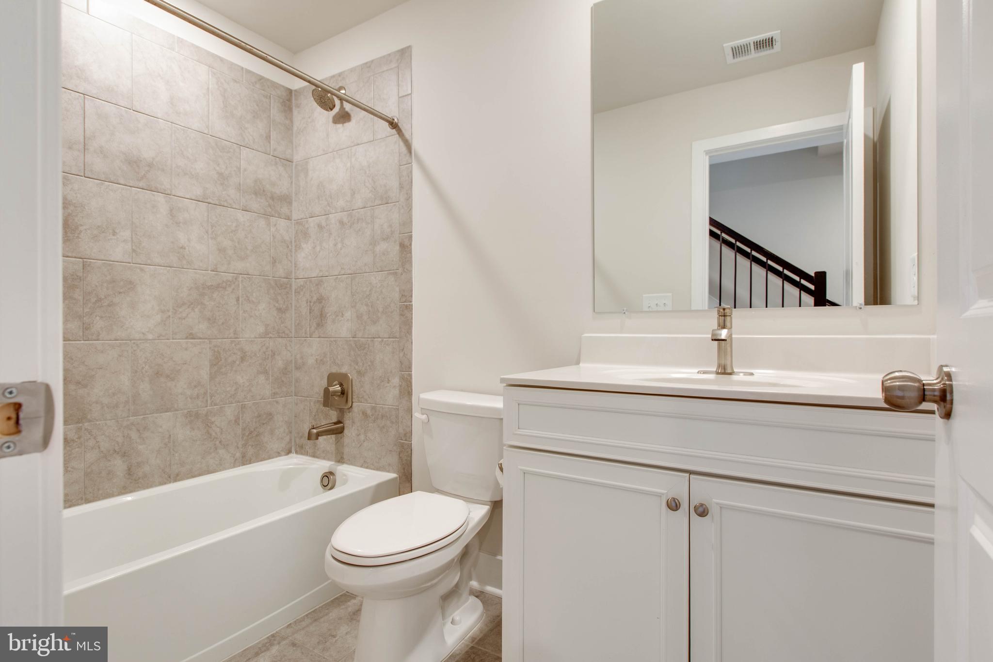 CHAPELGATE - Residential Lease