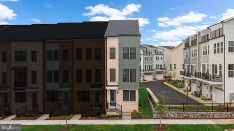 2664 RIVER BIRCH ROAD HERNDON VA 20171