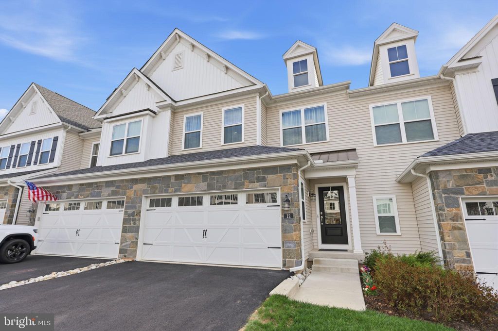 Photo of 12 Spring Mill Road, IVYLAND, PA 18974 (MLS # PABU2117906)