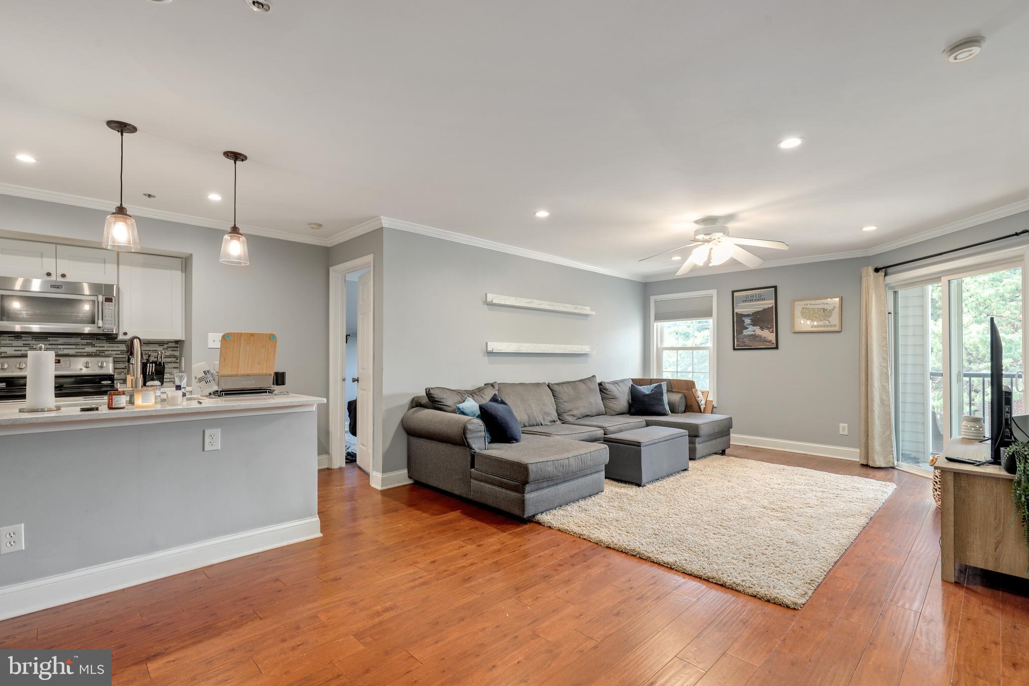 POINTE AT PARK CENTER - Residential