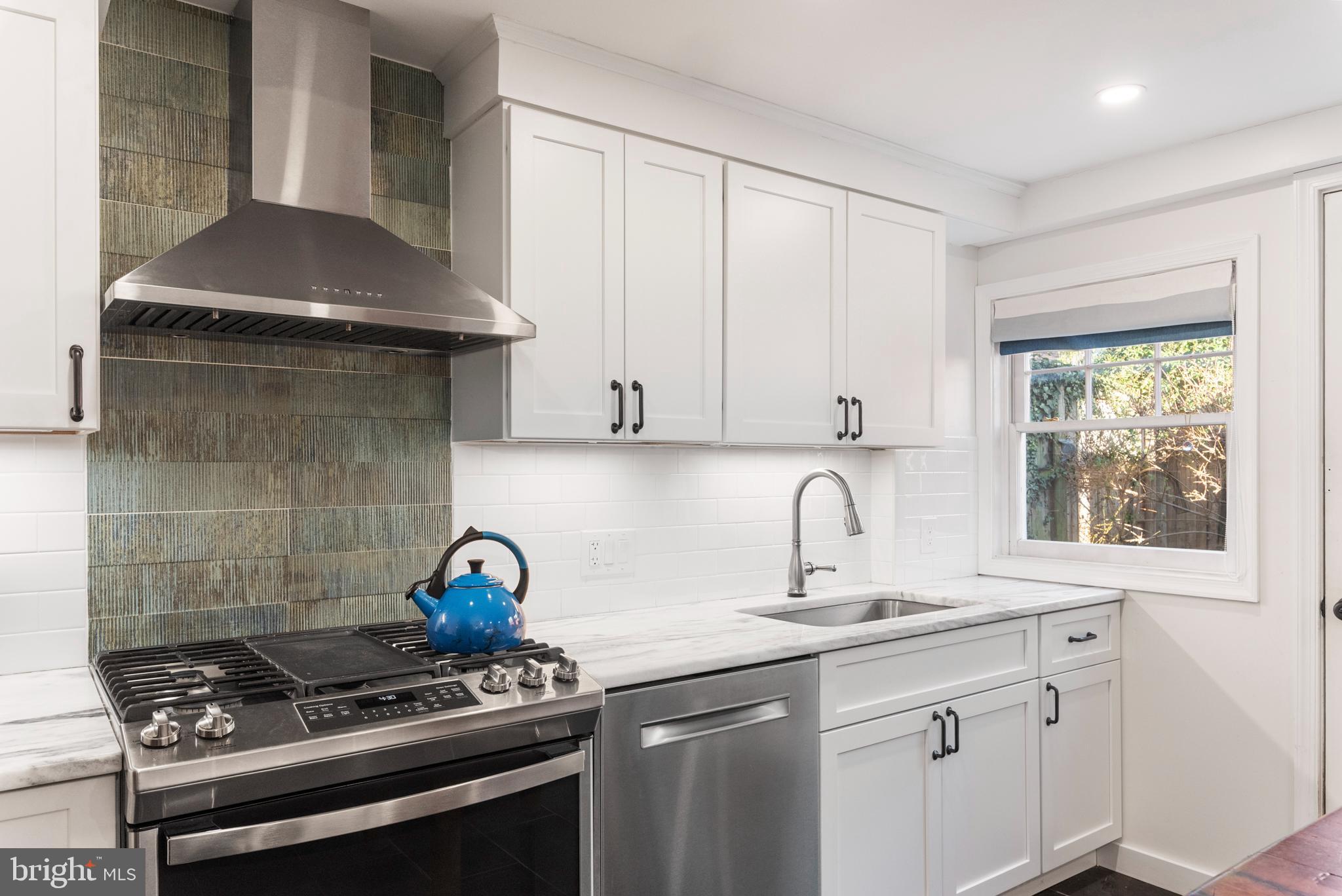 HISTORIC DISTRICT - Residential