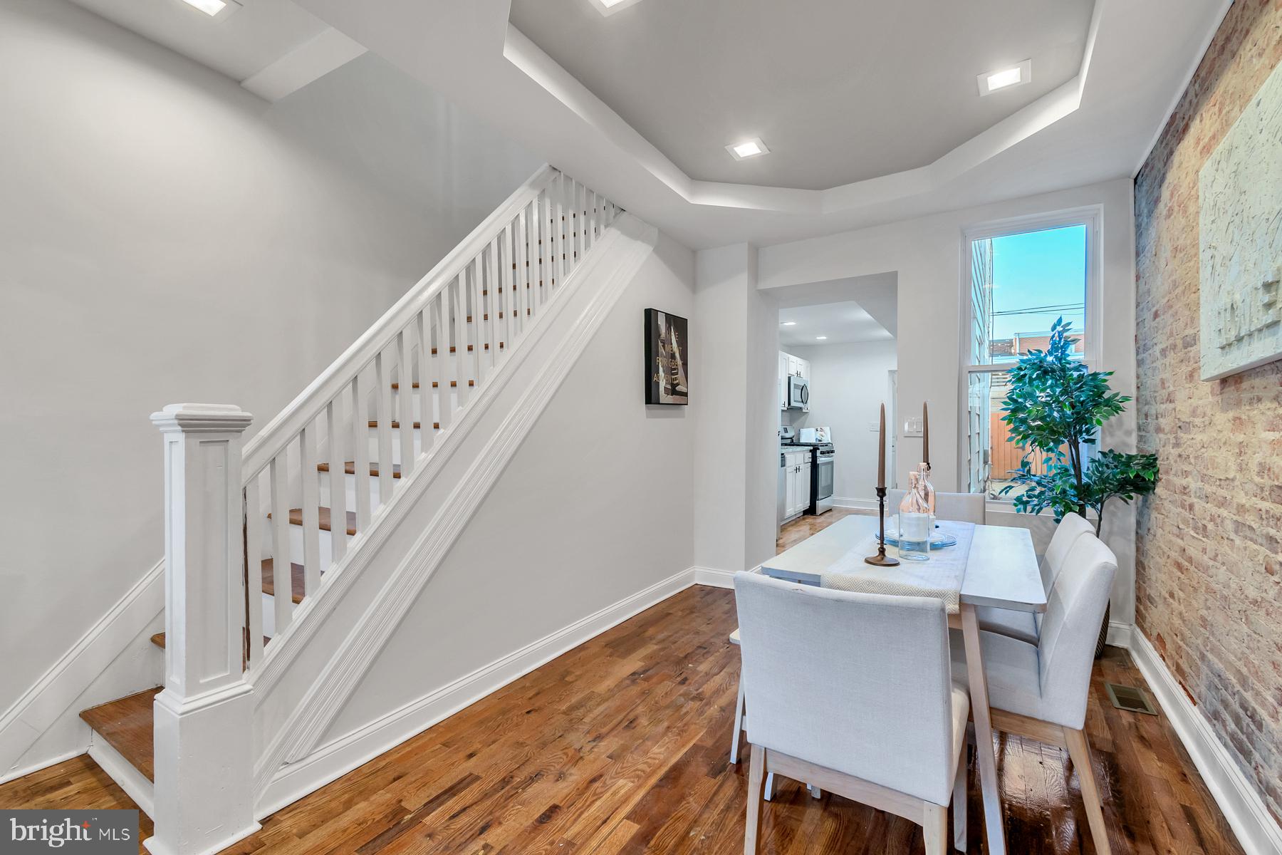 HIGHLANDTOWN - Residential