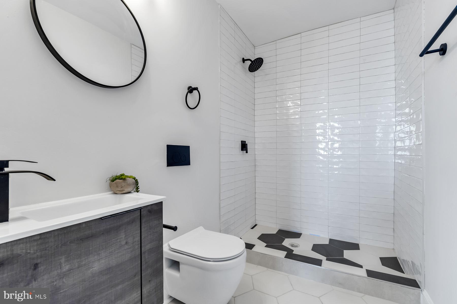 HIGHLANDTOWN - Residential