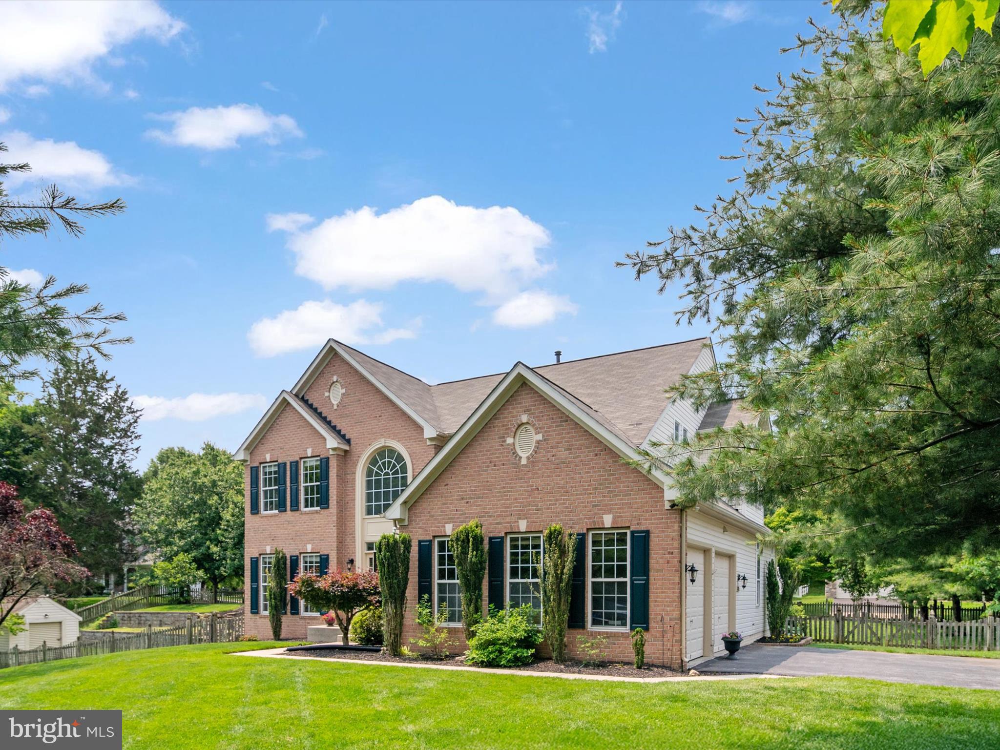 4315 DONCASTER DRIVE