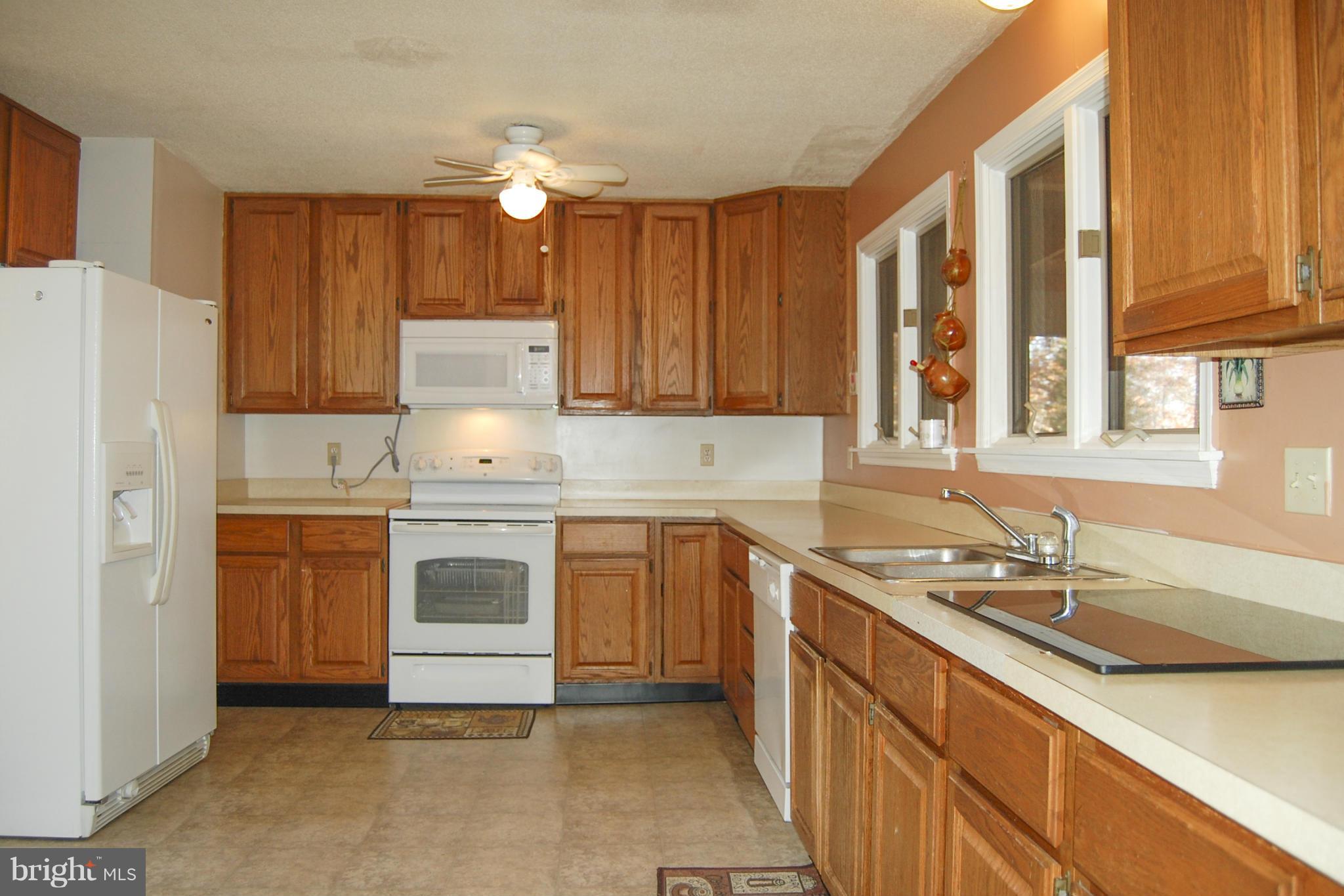 LAKE OF THE WOODS - Residential