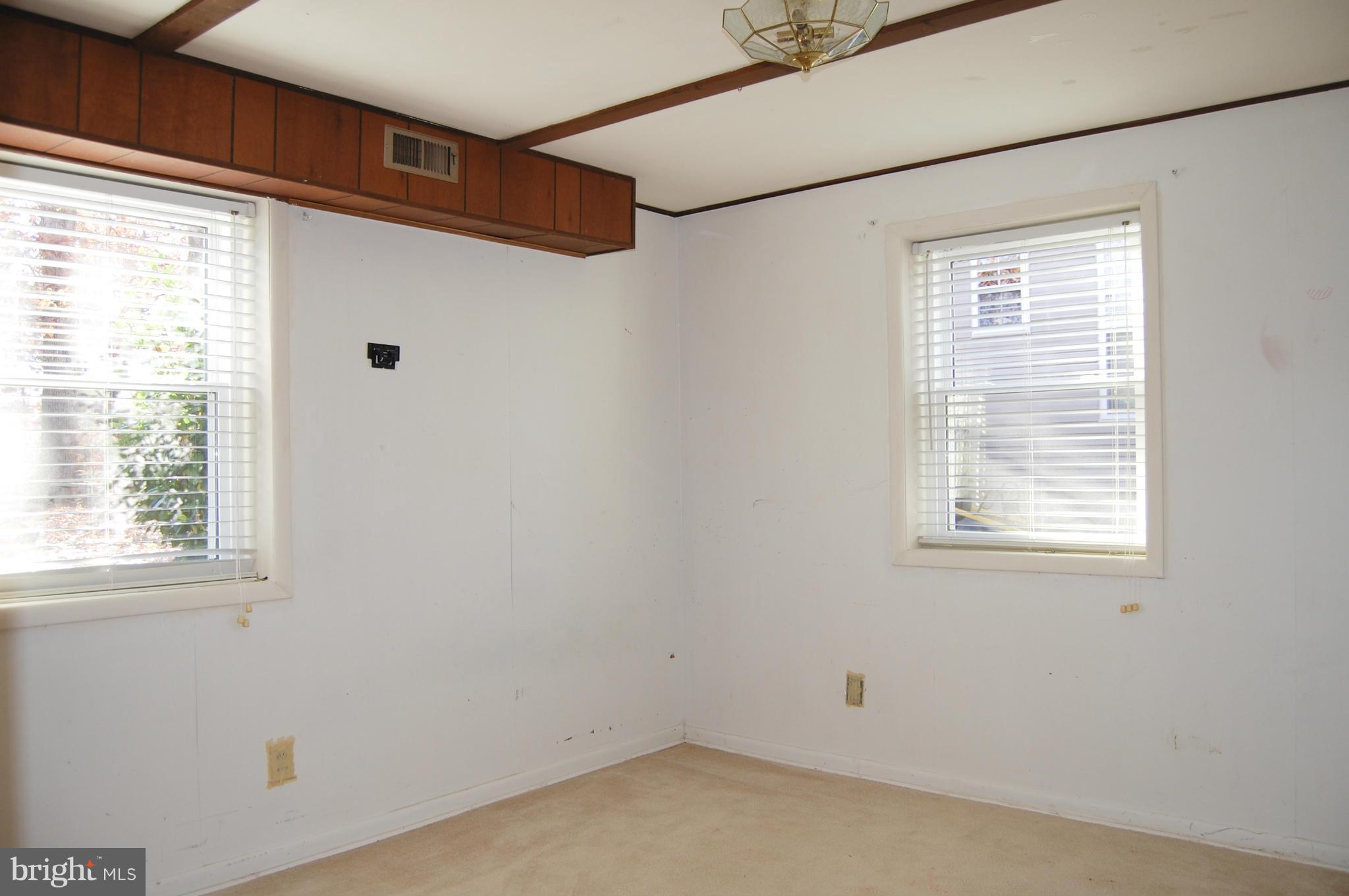 LAKE OF THE WOODS - Residential