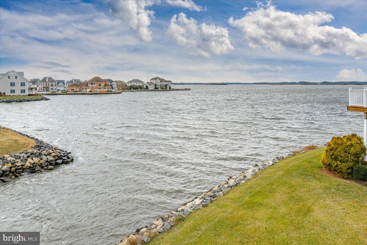 STONE HARBOR - Residential