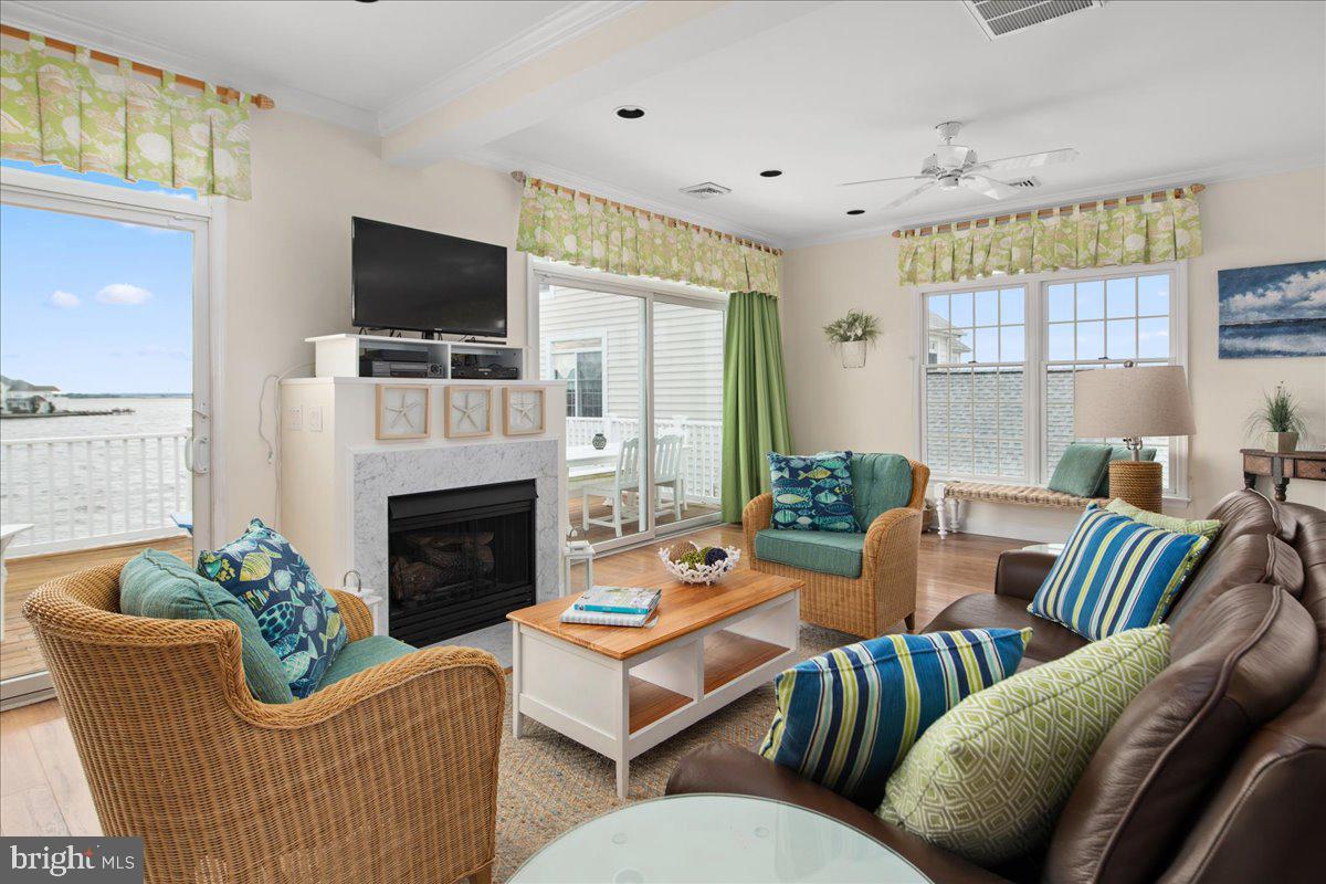 STONE HARBOR - Residential