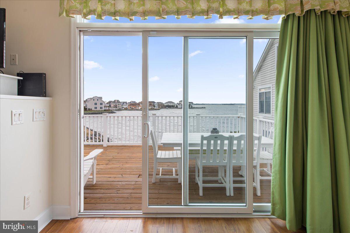 STONE HARBOR - Residential