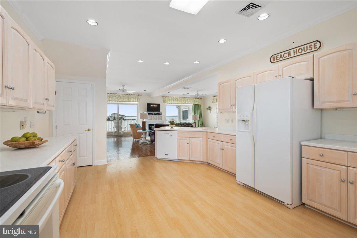 STONE HARBOR - Residential