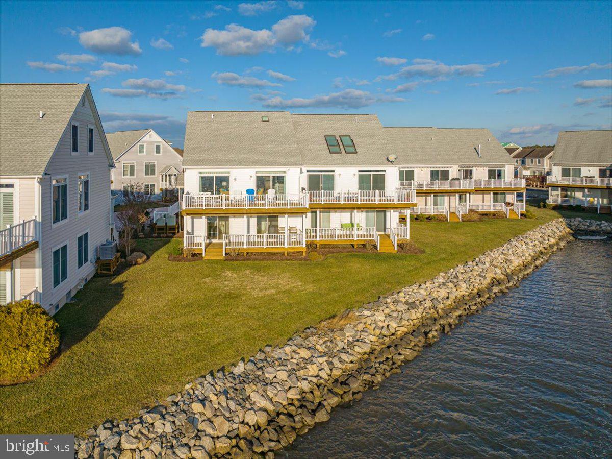STONE HARBOR - Residential