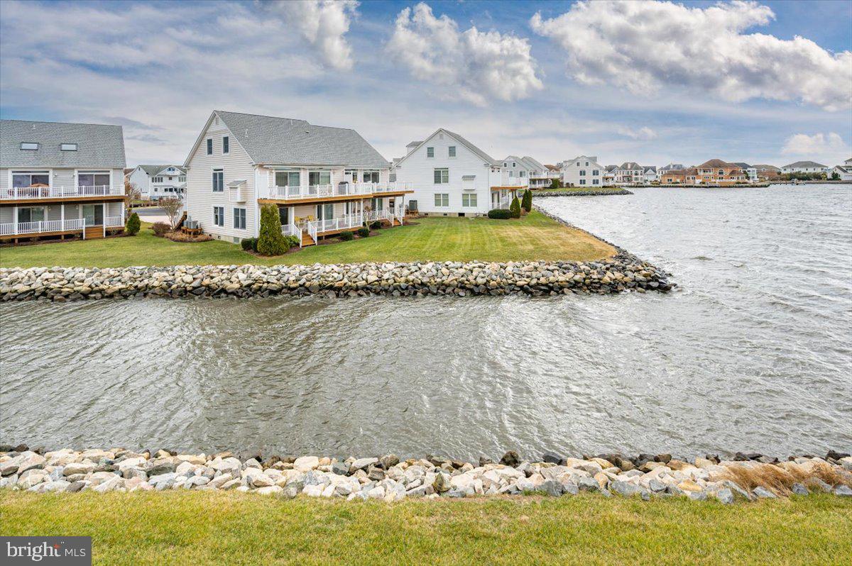 STONE HARBOR - Residential