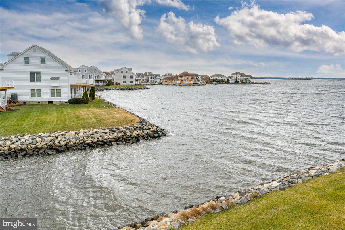 STONE HARBOR - Residential