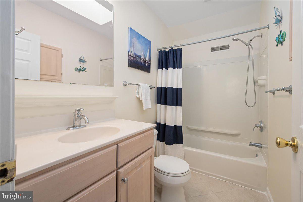 STONE HARBOR - Residential