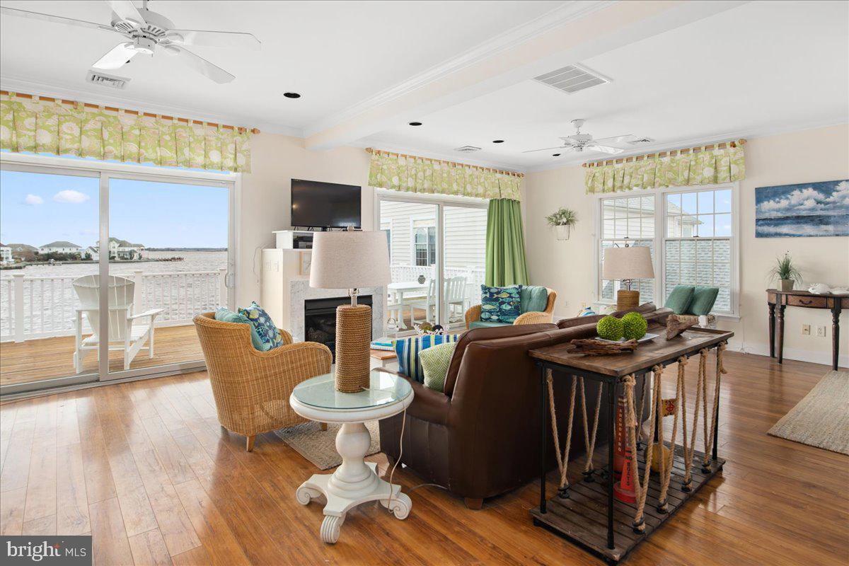 STONE HARBOR - Residential