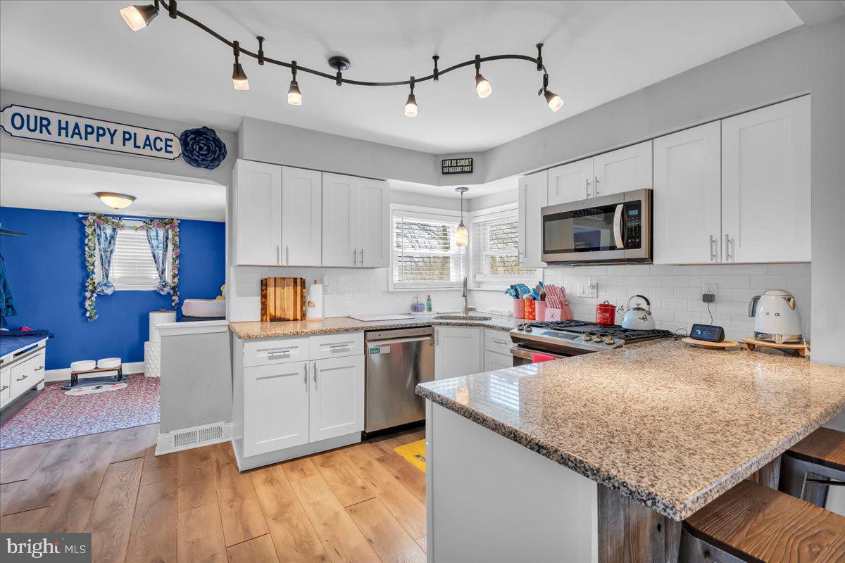36 CRESSMONT AVENUE