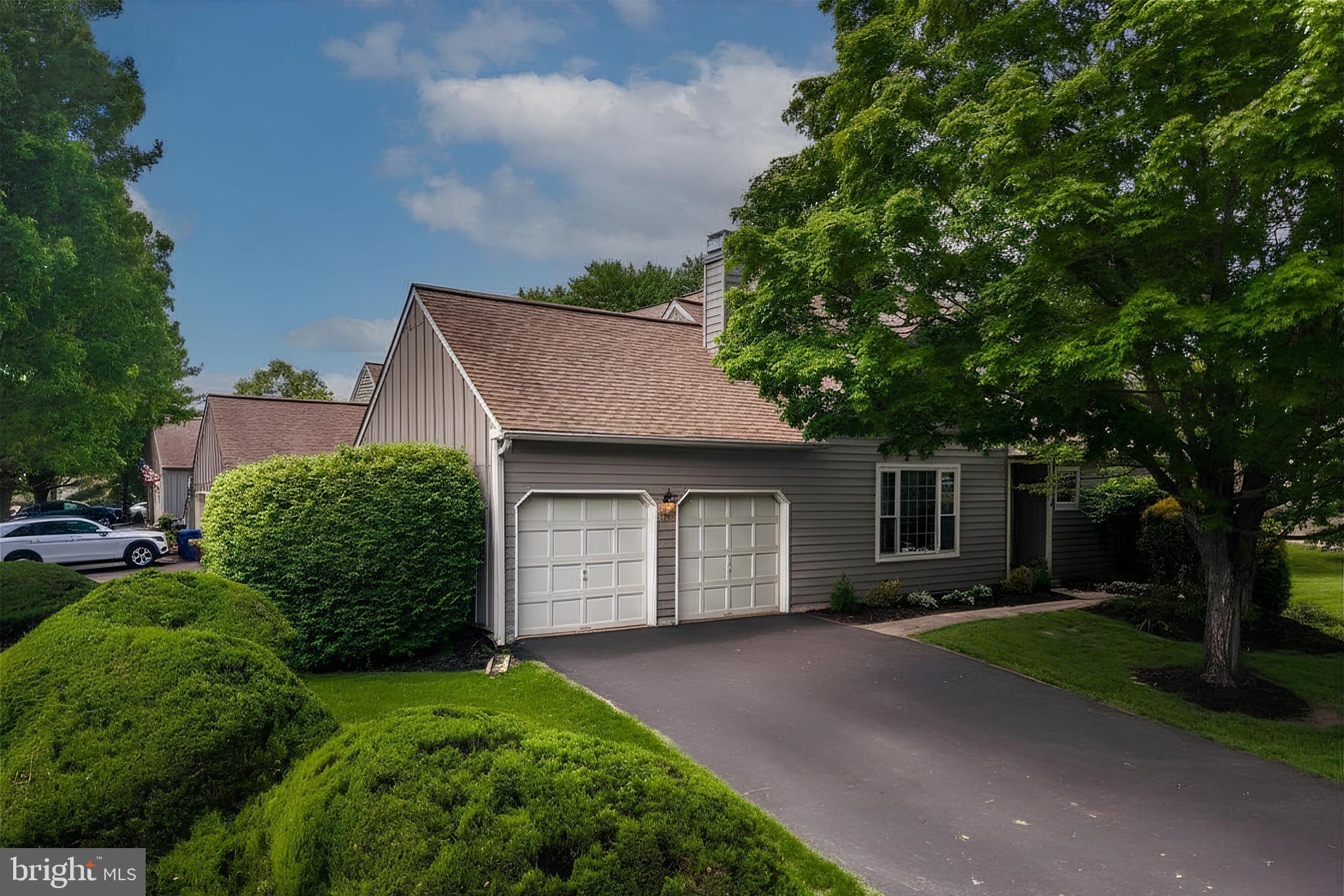 BLUE BELL WOODS - Residential
