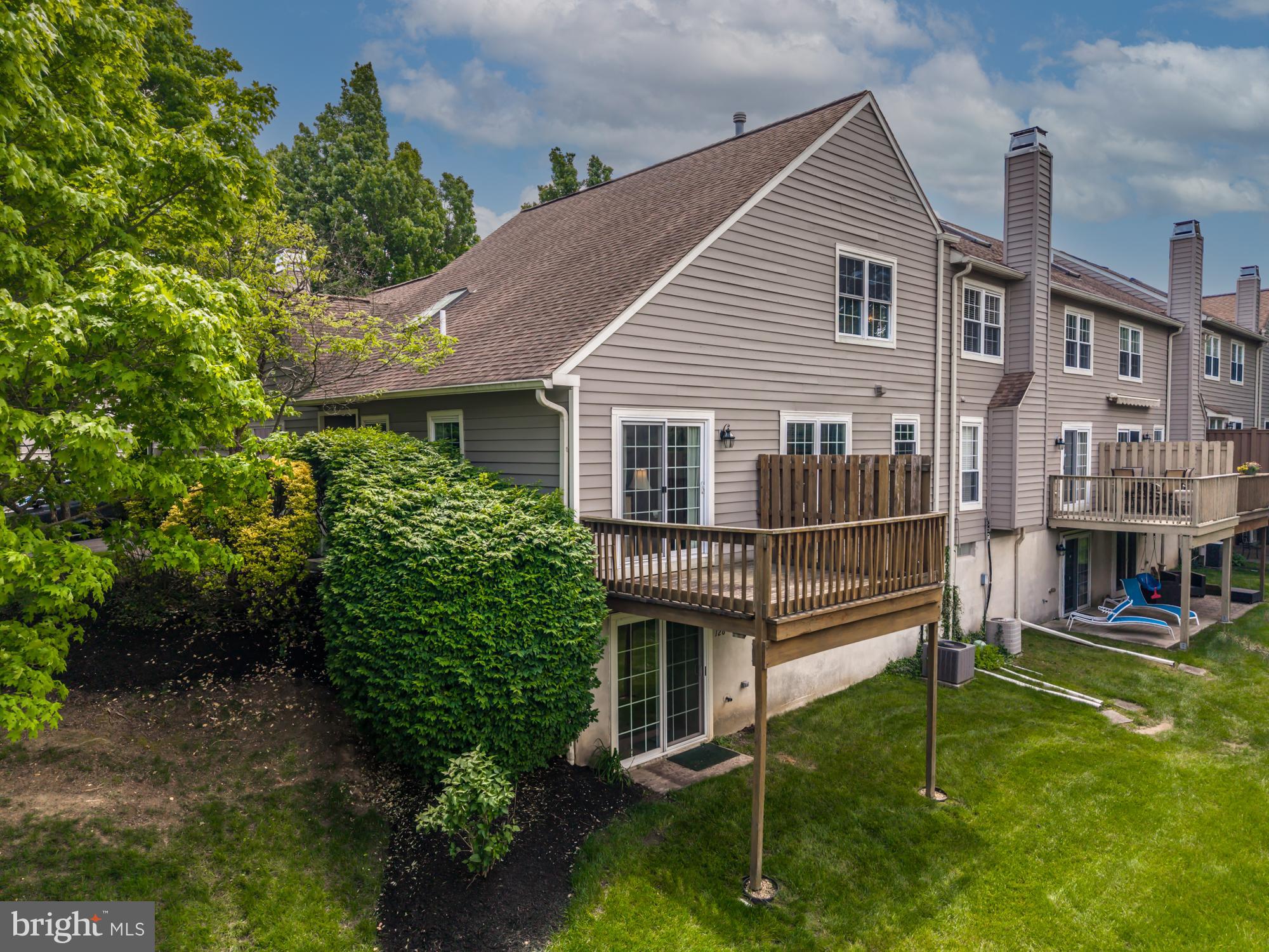 BLUE BELL WOODS - Residential