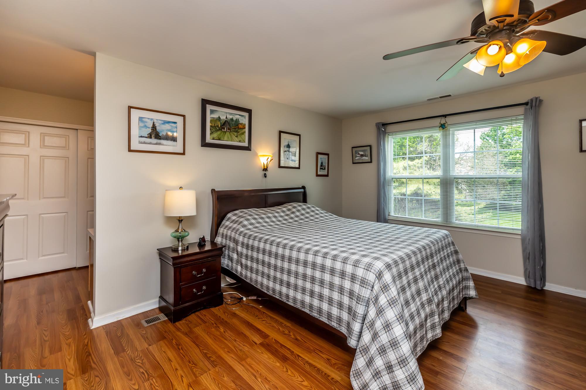BLUE BELL WOODS - Residential