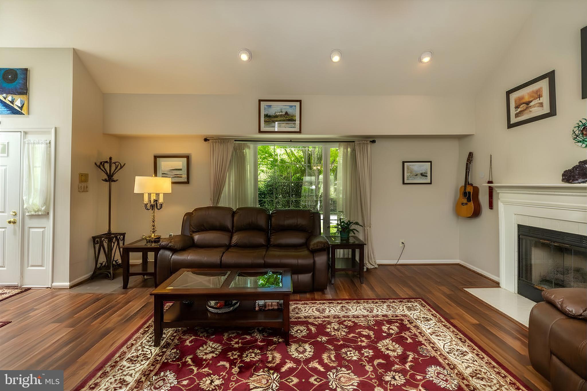 BLUE BELL WOODS - Residential